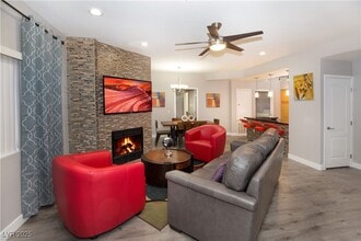 Building Photo - 8725 W Flamingo Rd