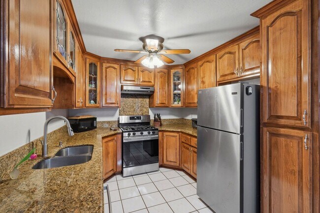 Foto del edificio - 3 Bedroom Condo in Watsonville!