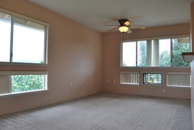 Building Photo - 95-1087 Koolani Dr