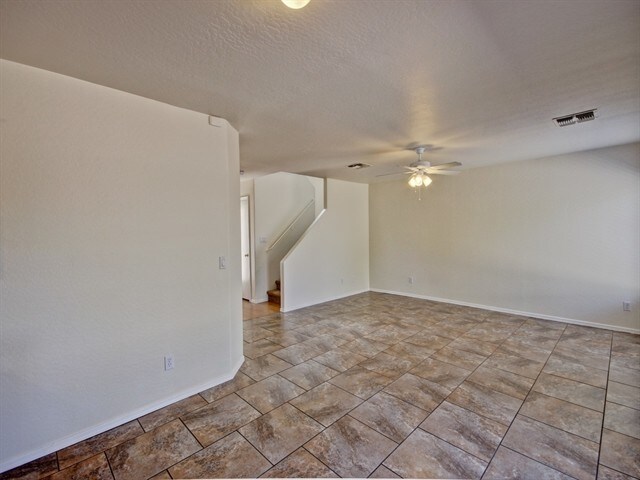 Foto del edificio - 12438 W Windrose Dr