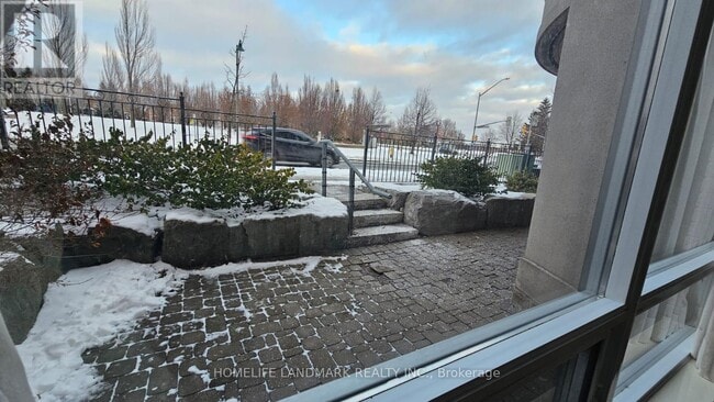 Building Photo - 33 Cox Blvd