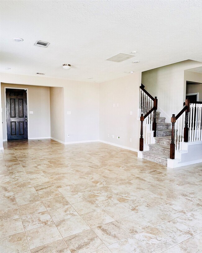 Foto del edificio - 25250 Laird Knoll St