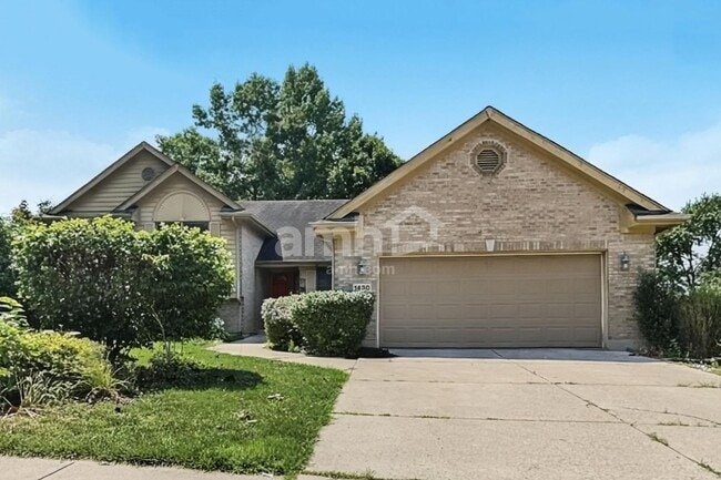 Building Photo - 1430 Belvo Estates Dr