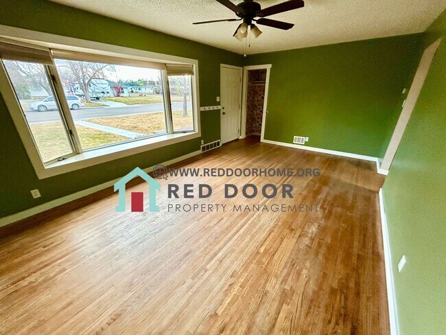 Foto del edificio - 4 Bed / 2 Bath Home for Rent — Great Falls, MT