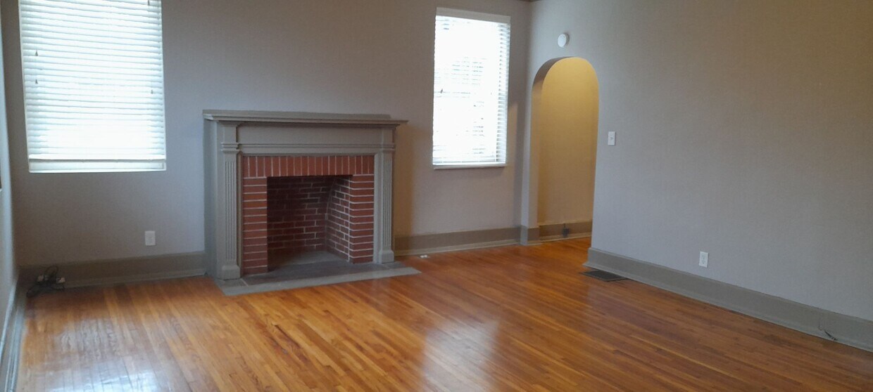 Primary Photo - 4916 Tennessee Ave