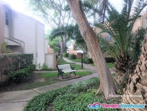 Building Photo - 2086 Augusta Dr