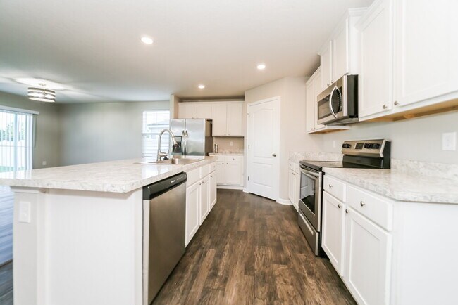 Foto del edificio - 2440 Cold Stream Ln