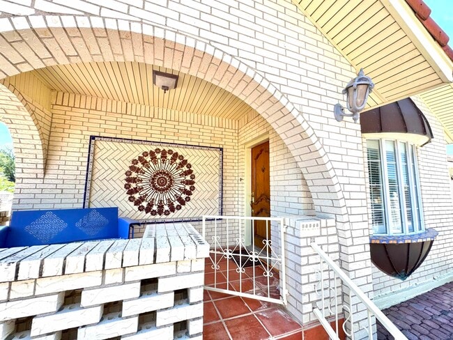 Foto del edificio - 807 Fresno St