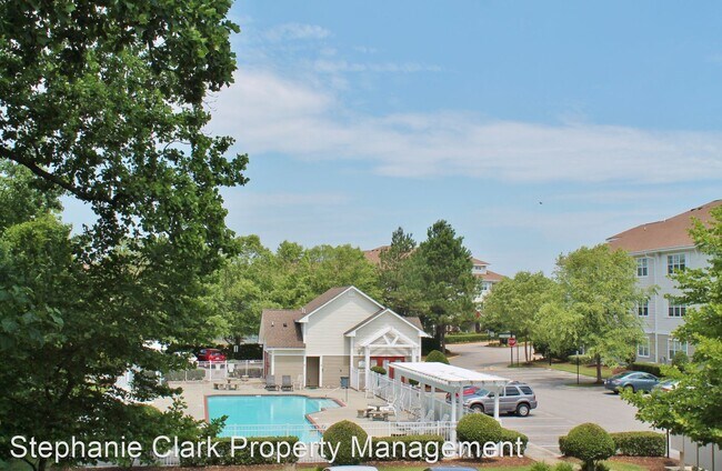 Building Photo - 2 br, 2 bath House - 5205 Nuthall Drive #208