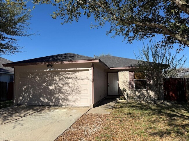 Foto del edificio - 5005 Daymon Ct