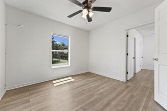 Building Photo - 3021 Florida St