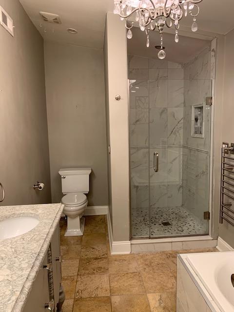 En Suite Bathroom - 2118 Fitzwater St