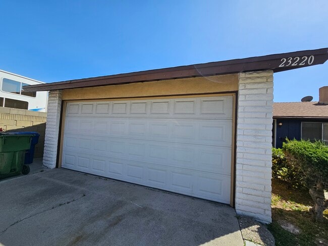 Foto del edificio - 23220 Pryor Pl