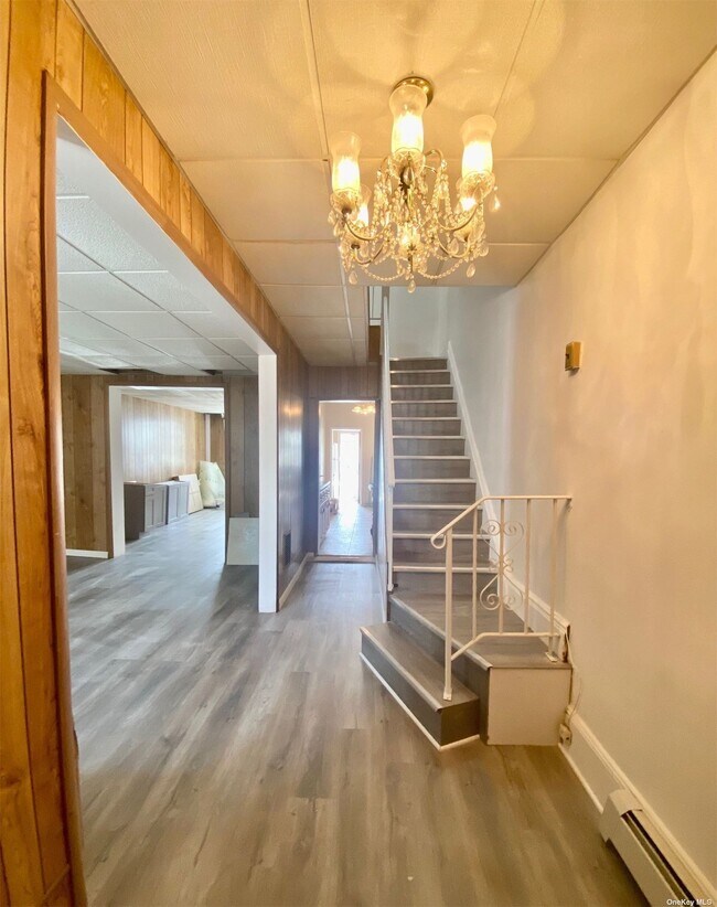 9105 95th St, Queens, NY 11421 House Rental in Queens, NY