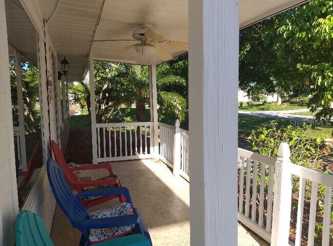 Building Photo - 628 Tarpon Way