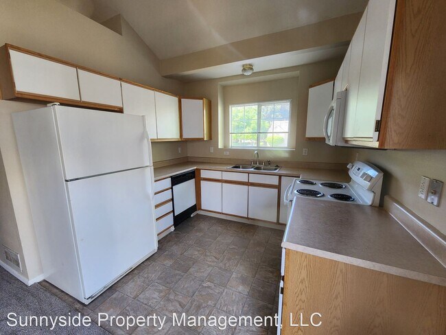 Foto del edificio - 3 br, 2 bath House - 3043 W. 107th Pl.  Un...