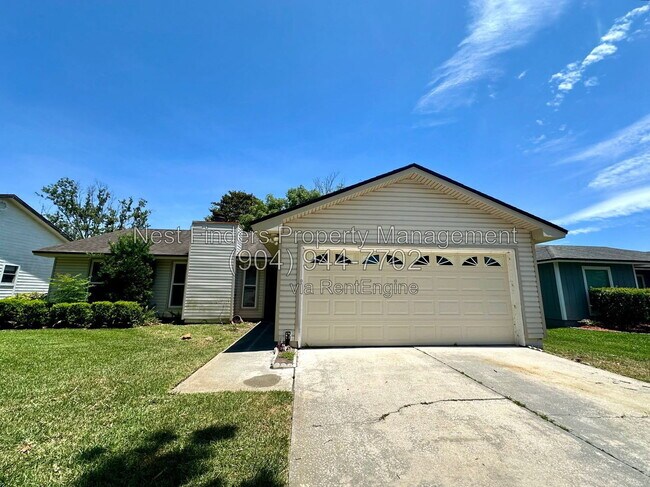 Building Photo - 2051 Oak Water Dr