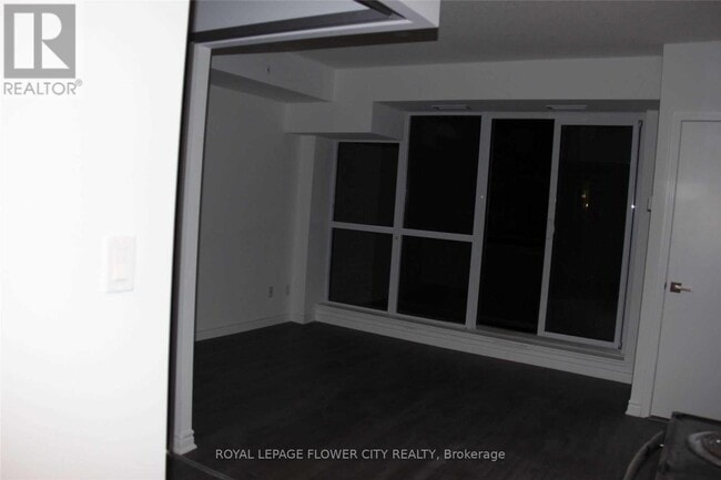 Building Photo - 1 Falaise Rd