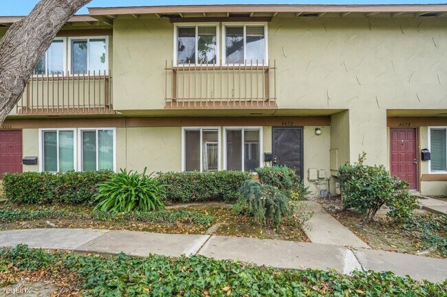 Foto del edificio - 3 br, 1.5 bath House - 4672 Balboa Way