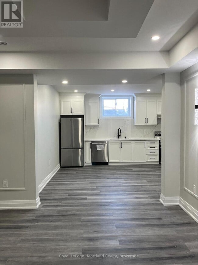 Building Photo - 206 Shearwater Trl