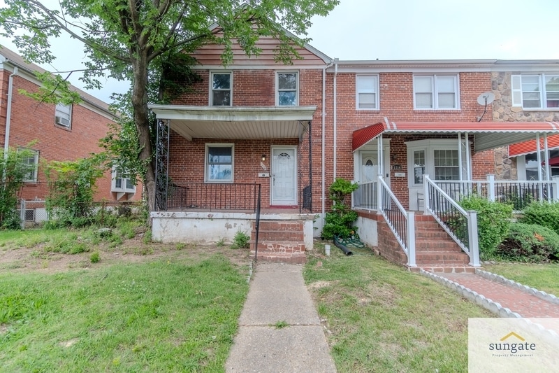 Primary Photo - 1212 E Belvedere Ave
