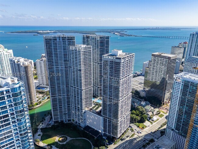 Foto del edificio - 495 Brickell Ave