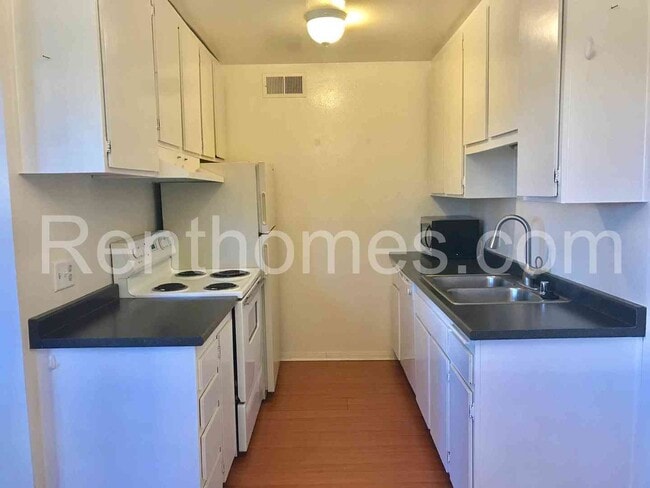 Foto del edificio - Mission Valley, 6314 Friars Rd #315 - Bran...
