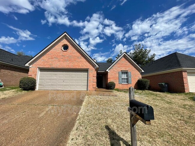 Building Photo - 4932 Battle Forest Cove