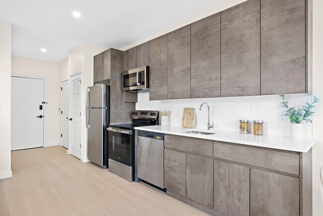 Foto del edificio - 1 Mallory Ave