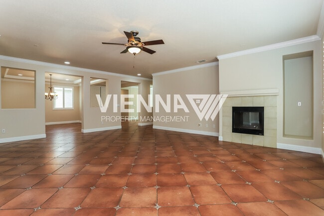 Foto del edificio - 1311 Green Ravine Dr