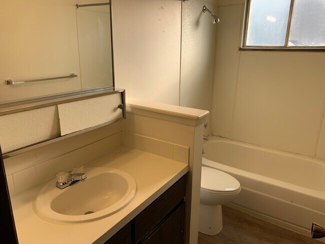 Foto del edificio - 1721 Palm Dr