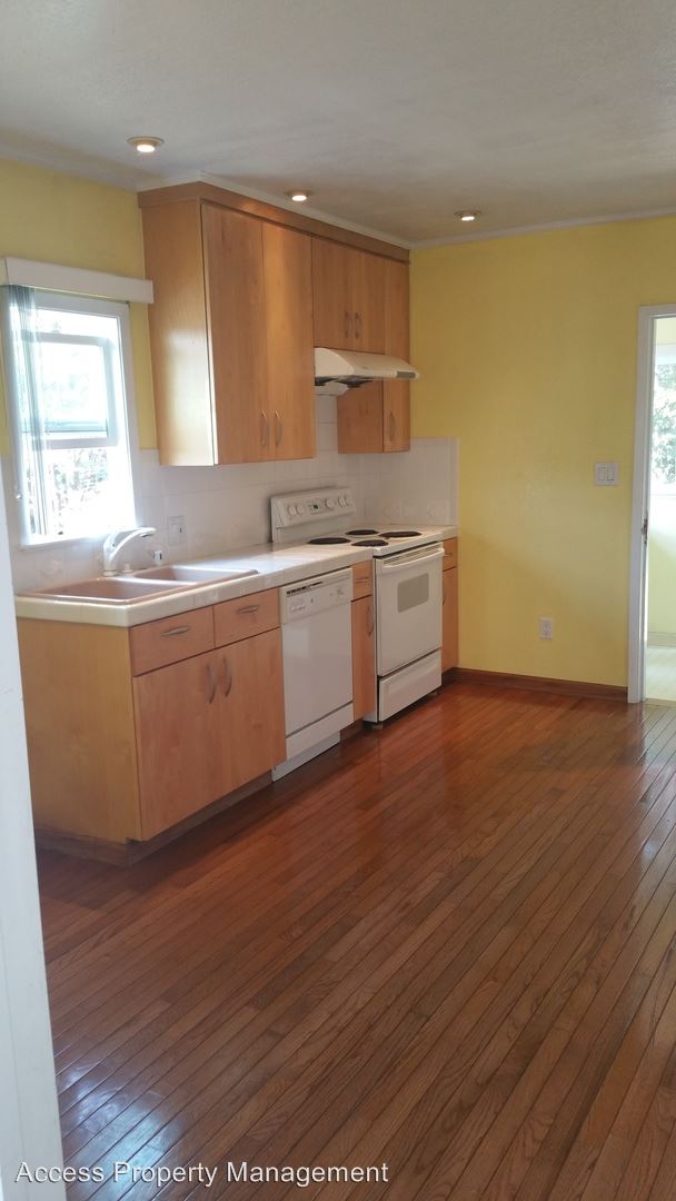 Foto del edificio - 6527 Knott Ave