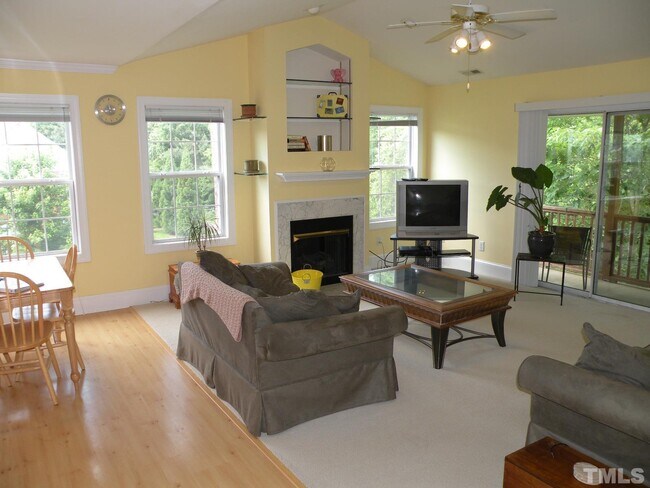 Building Photo - 3821 Wellington Ridge Loop