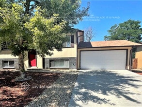 Building Photo - 1597 S Uvalda St