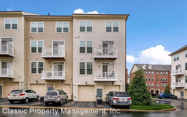 Building Photo - 3 br, 2 bath House - 3671 Holborn Place