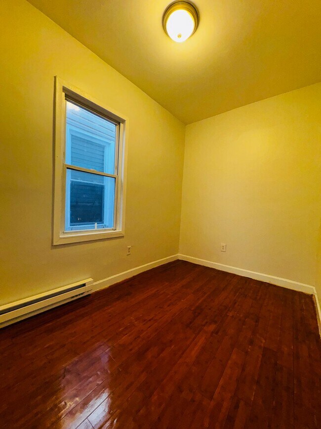 Foto del edificio - 489 S 17th St