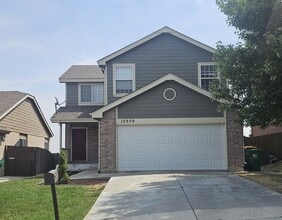 Building Photo - 12350 Newport Ct