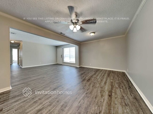 Building Photo - 2417 Moreland Dr