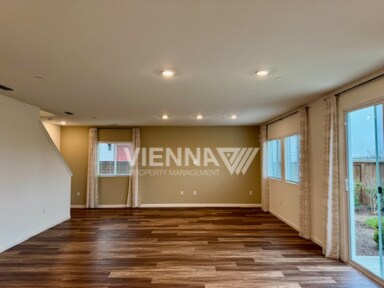 Foto del edificio - 1262 Bray Dr