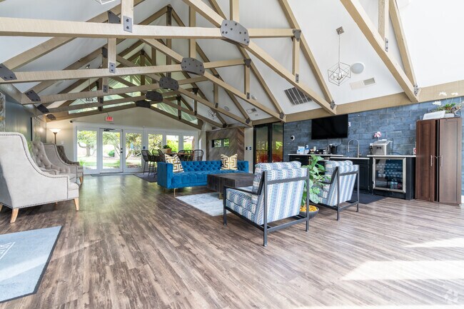 Breckinridge Square - Casa club - ReNew Breckenridge