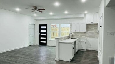 Building Photo - 8404 De Priest St