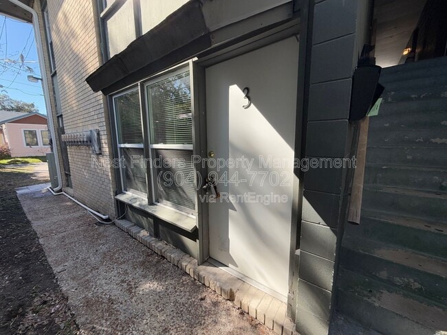 Building Photo - 1318 Sydney Pl