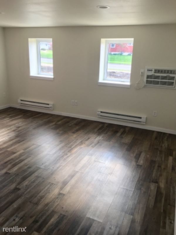 Building Photo - 2 br, 1 bath Apartment - 116 Tilson St E