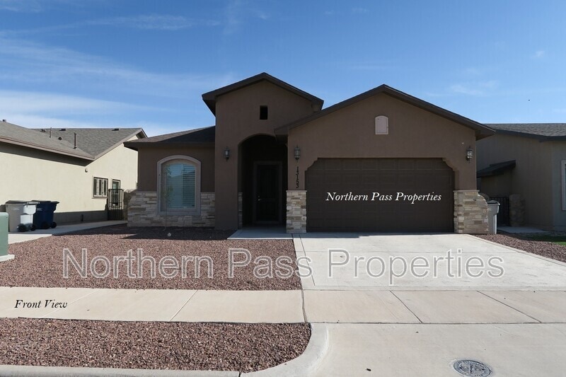 Foto principal - 13153 Cozy Cove Ave
