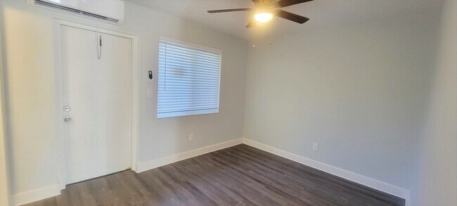 Dormitorio - 1107 N 26th Ave