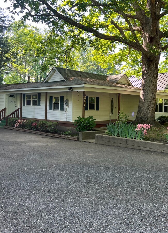 Building Photo - 20545 Adkins Rd