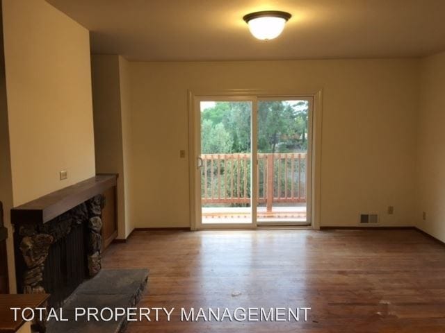 Building Photo - 5 br, 3 bath House - 18459 TWIN CREEKS RD