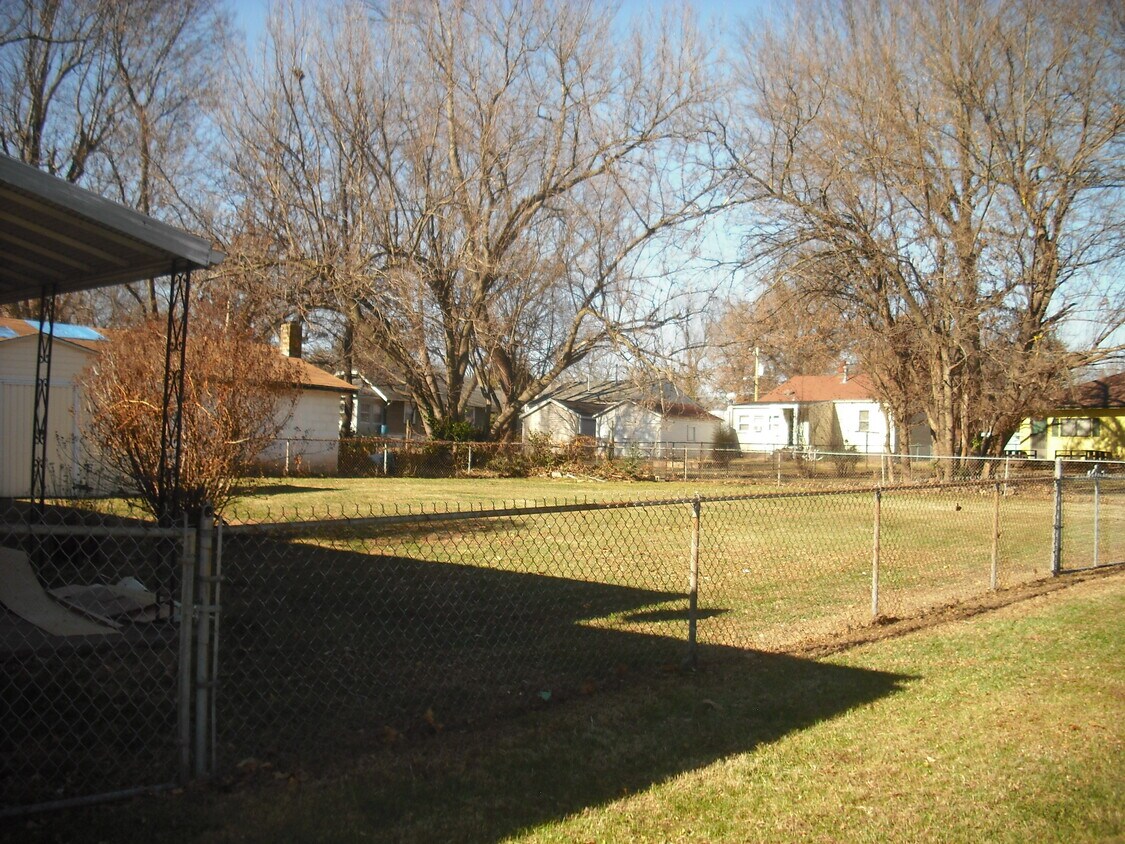503 W Catalpa St, Springfield, MO 65807 House Rental in Springfield