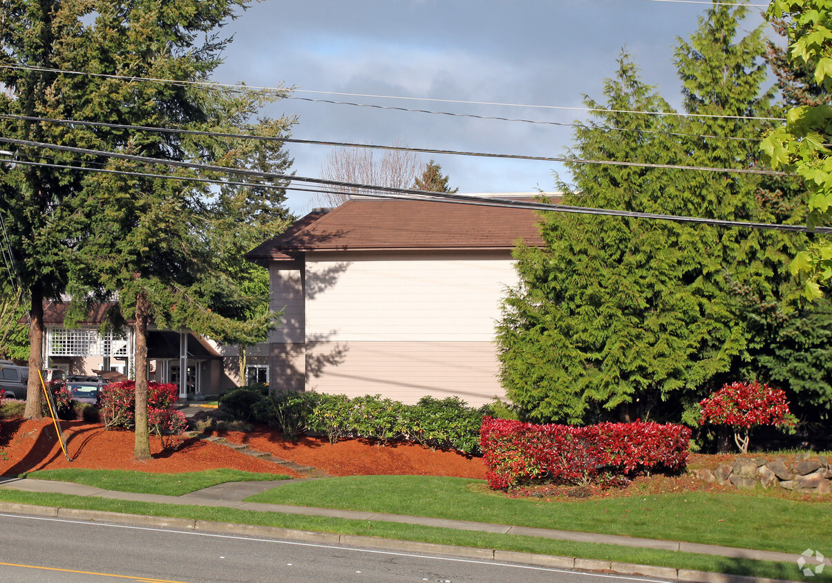 Building Photo - Solstice Senior Living at Normandy Park