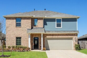 Building Photo - 331 Jewett Meadow Dr